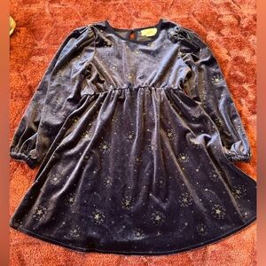 Peek navy velvet dress. Small gold design all over. Size 4/5. Worn once.